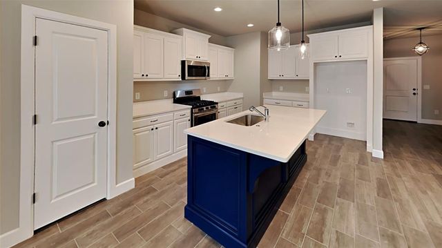 10520 NW 41st Street, Yukon, OK 73099