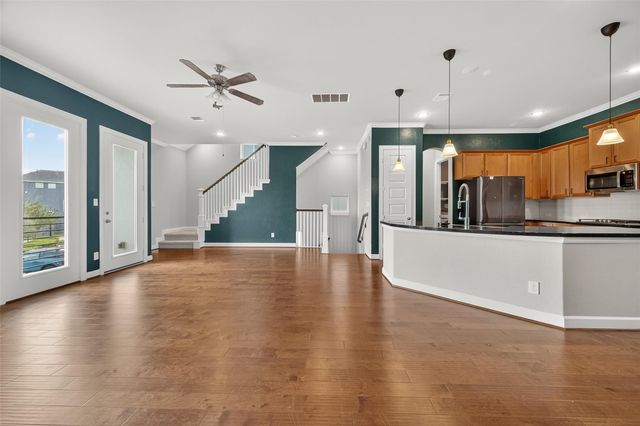 2009 Kirby Landing Drive, Houston, TX 77051