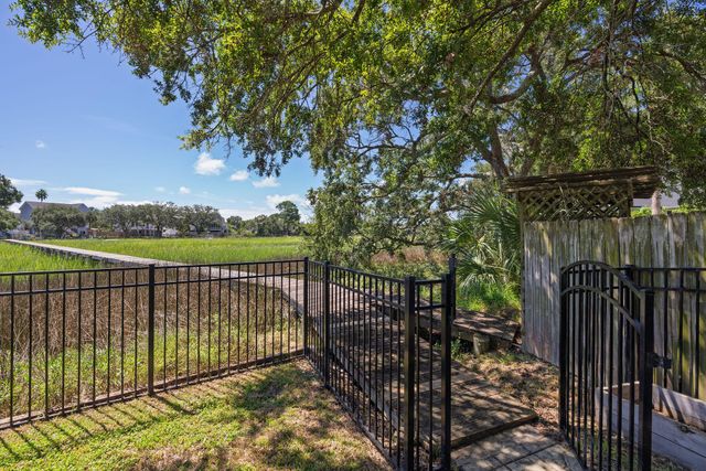 1185 Crab Walk, Charleston, SC 29412