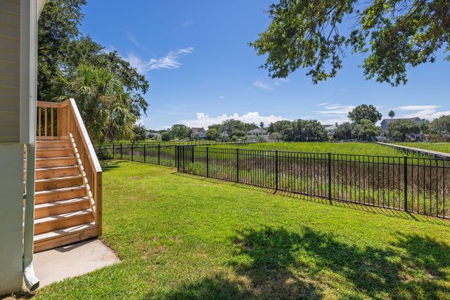 1185 Crab Walk, Charleston, SC 29412
