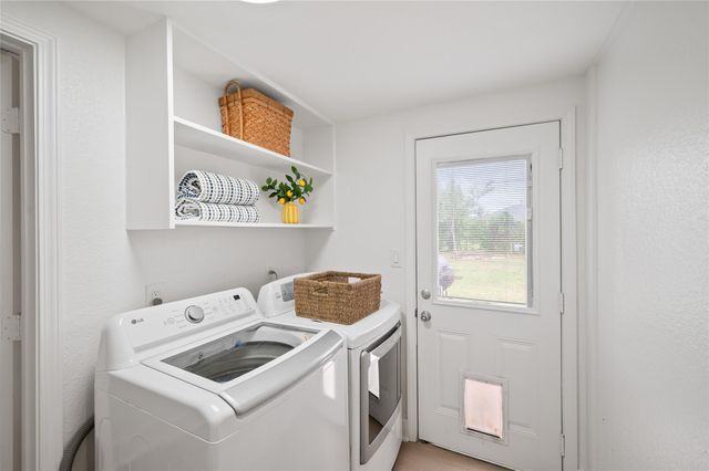 2302 Hewitt Drive, Houston, TX 77018