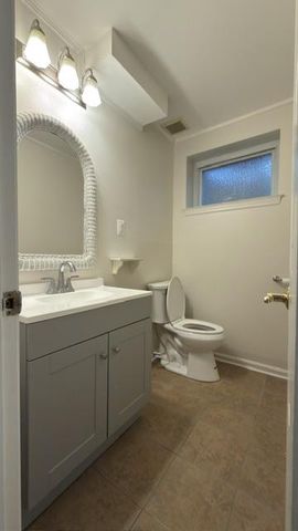 5602 KINGS PARK DR, Springfield, VA 22151