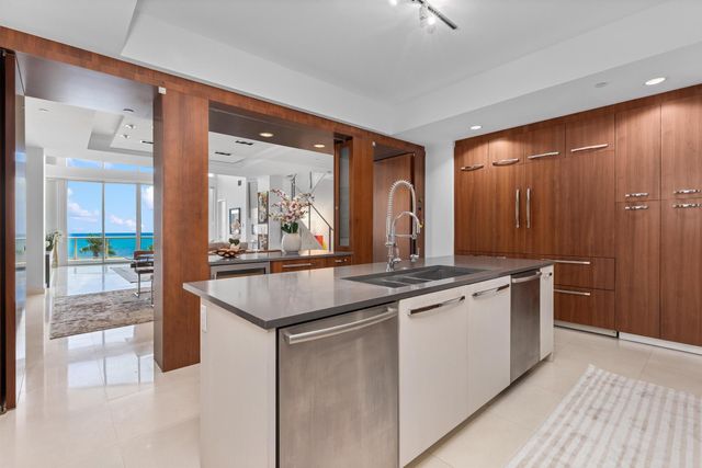 1000 S Ocean Boulevard 103, Boca Raton, FL 33432