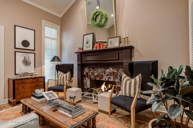 8707 Savannah Avenue, Lubbock, TX 79424