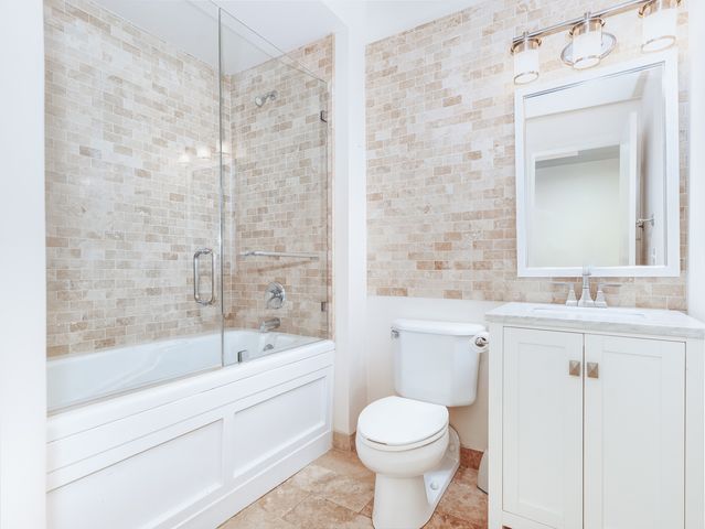 165 N Canal Street 809, Chicago, IL 60606
