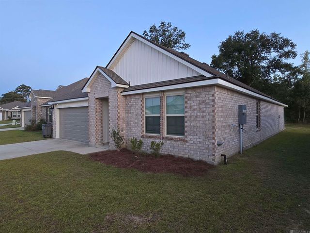 740 Lambot Ave, Zachary, LA 70791