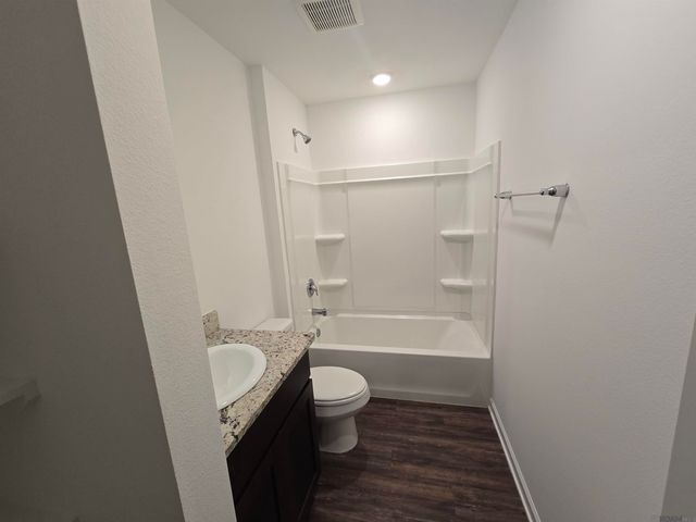 740 Lambot Ave, Zachary, LA 70791