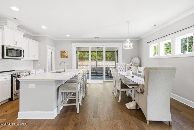 1021 Summer Wind Drive, Wilmington, NC 28411