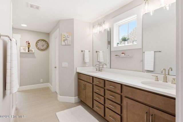 1021 Summer Wind Drive, Wilmington, NC 28411