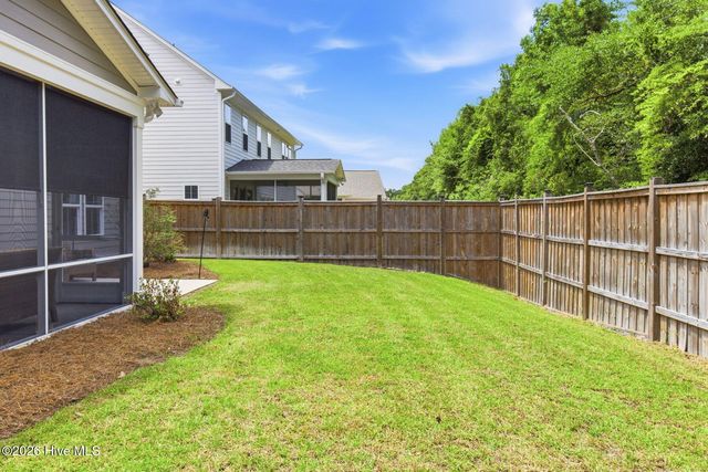 1021 Summer Wind Drive, Wilmington, NC 28411