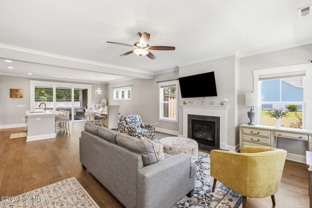 1021 Summer Wind Drive, Wilmington, NC 28411