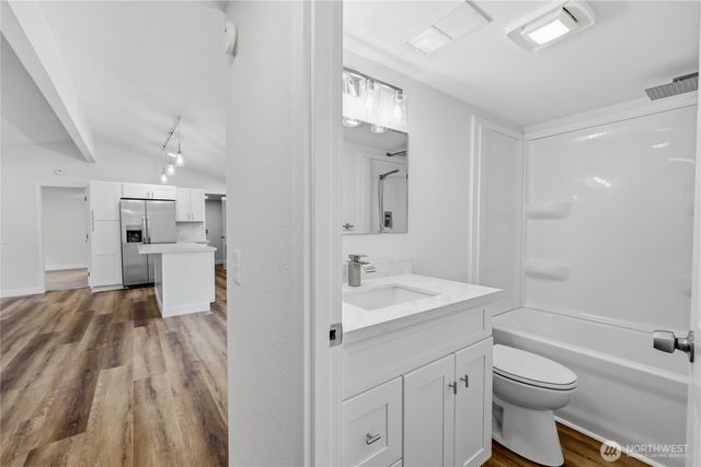 280 E Wood Lane, Shelton, WA 98584