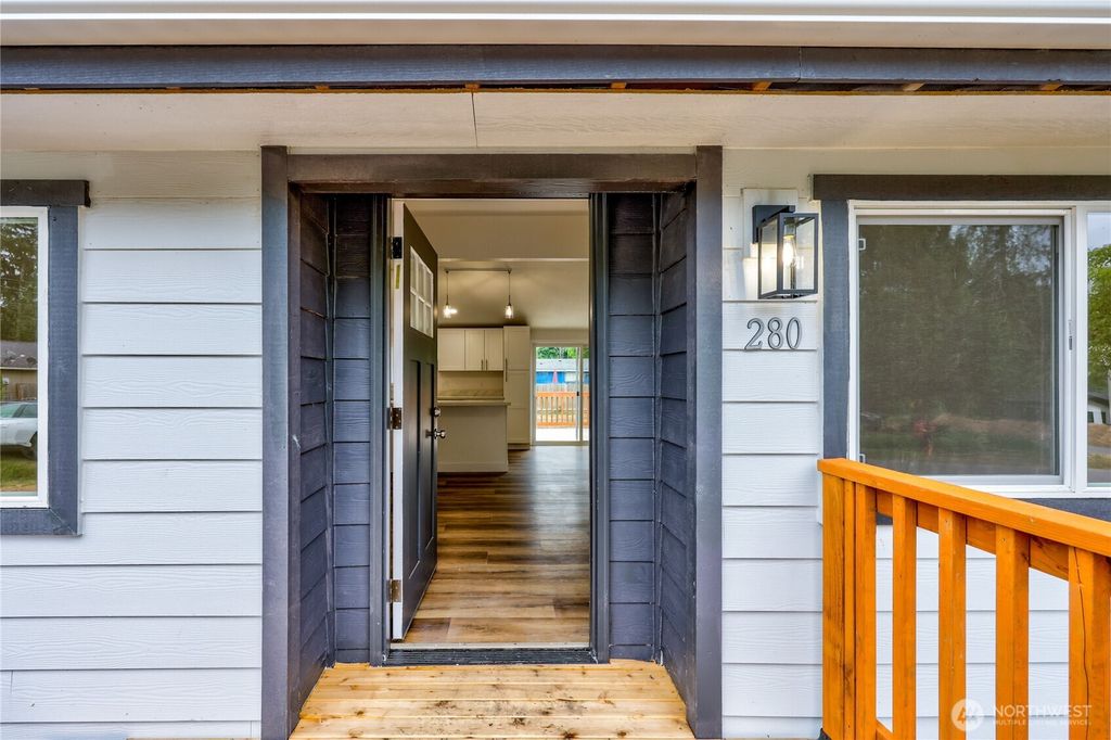 280 E Wood Lane, Shelton, WA 98584