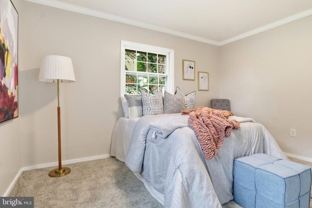 861 W FOXCROFT DR, Camp Hill, PA 17011