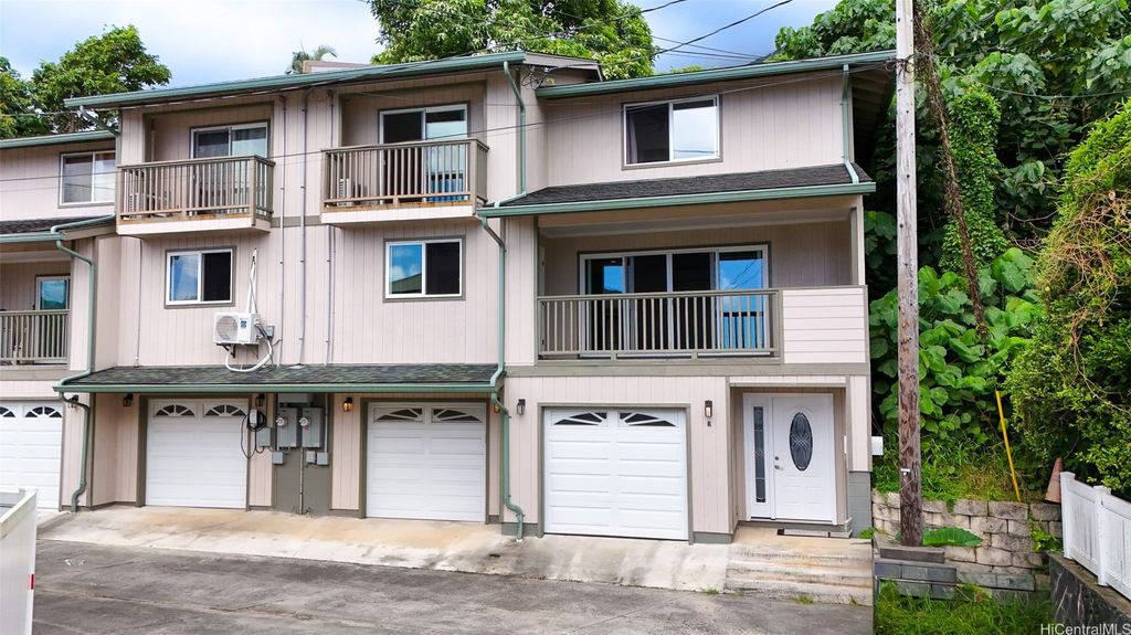 45-668 UHILEHUA Street B, Kaneohe, HI 96744
