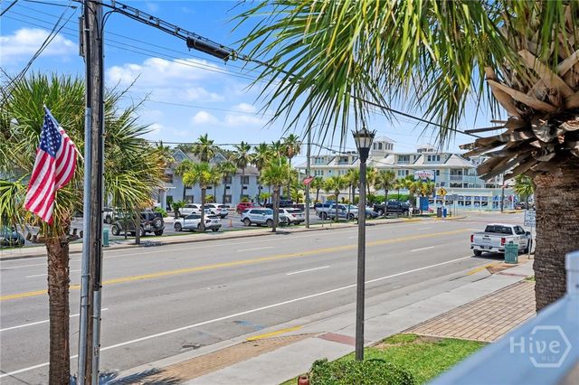 26 Atlantic Avenue 201, Tybee Island, GA 31328