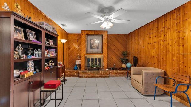 5717 LAKE GROVE DRIVE, Lakeland, FL 33809