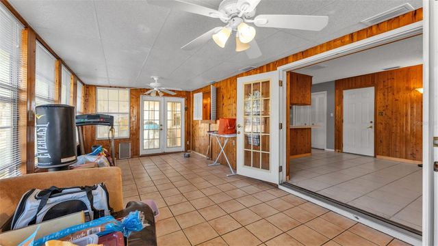 5717 LAKE GROVE DRIVE, Lakeland, FL 33809