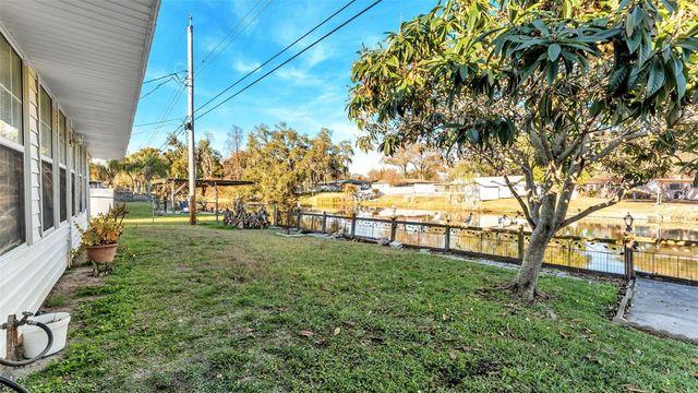 5717 LAKE GROVE DRIVE, Lakeland, FL 33809