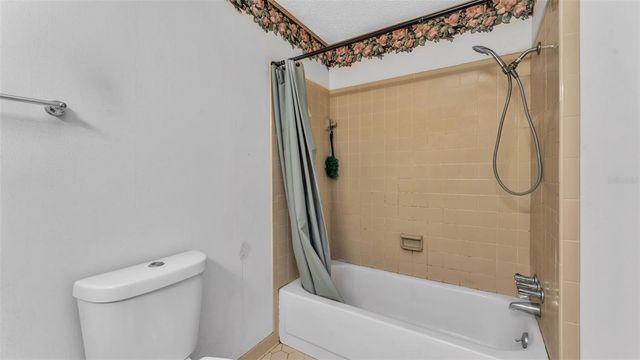 5717 LAKE GROVE DRIVE, Lakeland, FL 33809