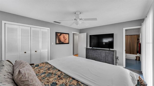 5717 LAKE GROVE DRIVE, Lakeland, FL 33809