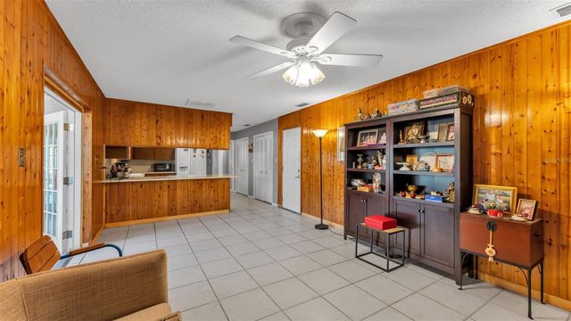 5717 LAKE GROVE DRIVE, Lakeland, FL 33809