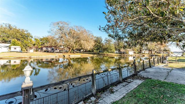 5717 LAKE GROVE DRIVE, Lakeland, FL 33809