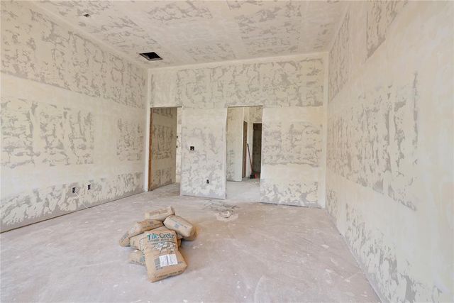 11509 NW 102nd Street, Yukon, OK 73099