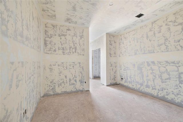 11509 NW 102nd Street, Yukon, OK 73099