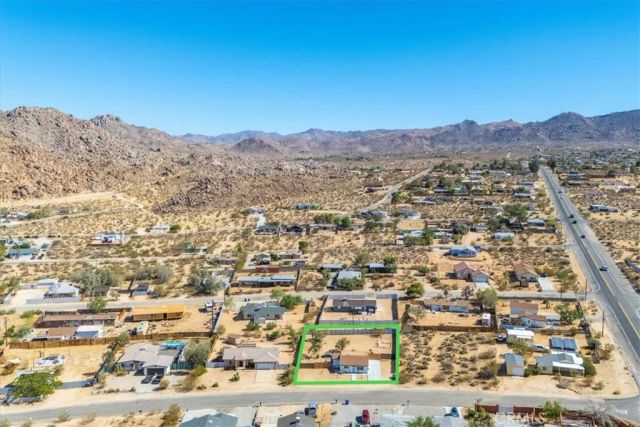 61853 Grand View Circle, Joshua Tree, CA 92252