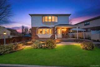 644 Broadway Road, Bethpage, NY 11714