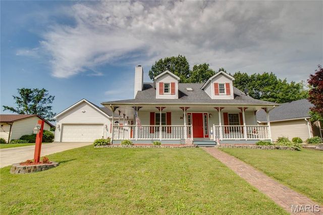 24 Islander Drive, Brighton, IL 62012