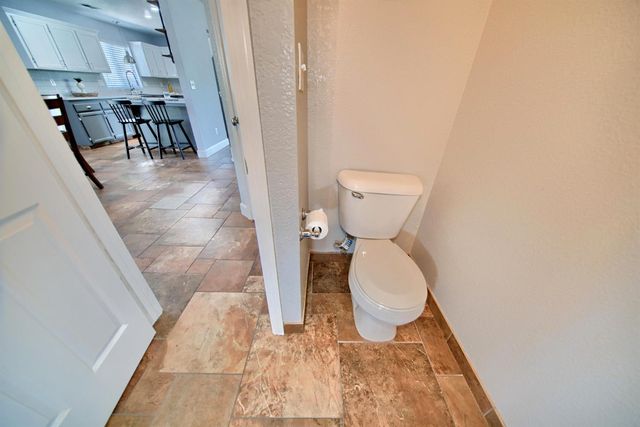5201 Bora Ct, Salida, CA 95368