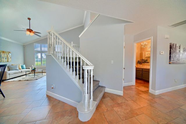 5201 Bora Ct, Salida, CA 95368