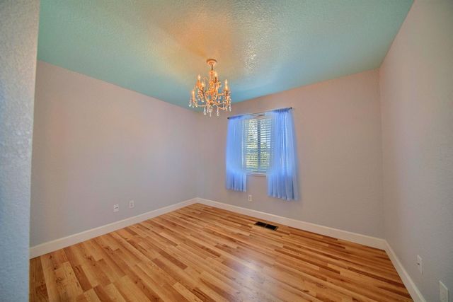 5201 Bora Ct, Salida, CA 95368