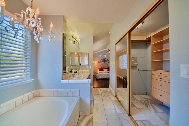 5201 Bora Ct, Salida, CA 95368