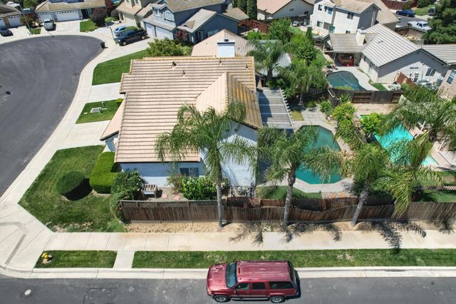 5201 Bora Ct, Salida, CA 95368