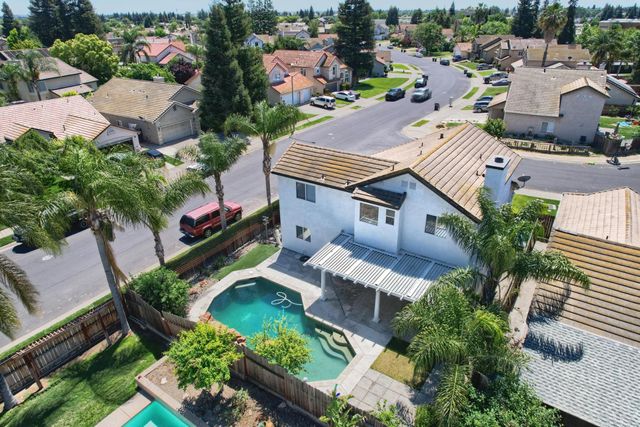 5201 Bora Ct, Salida, CA 95368