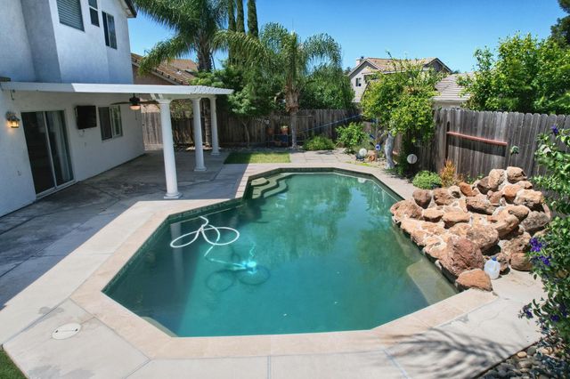 5201 Bora Ct, Salida, CA 95368