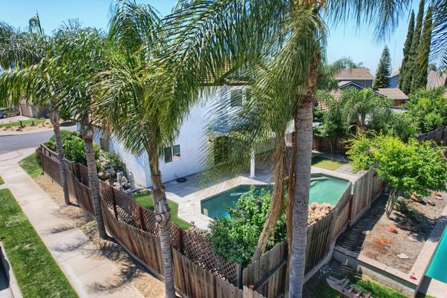 5201 Bora Ct, Salida, CA 95368