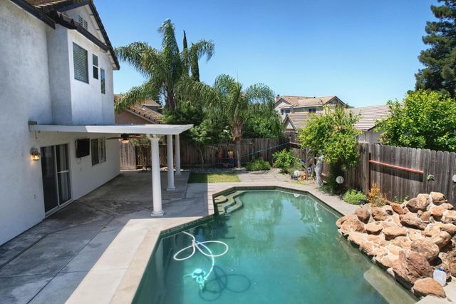 5201 Bora Ct, Salida, CA 95368