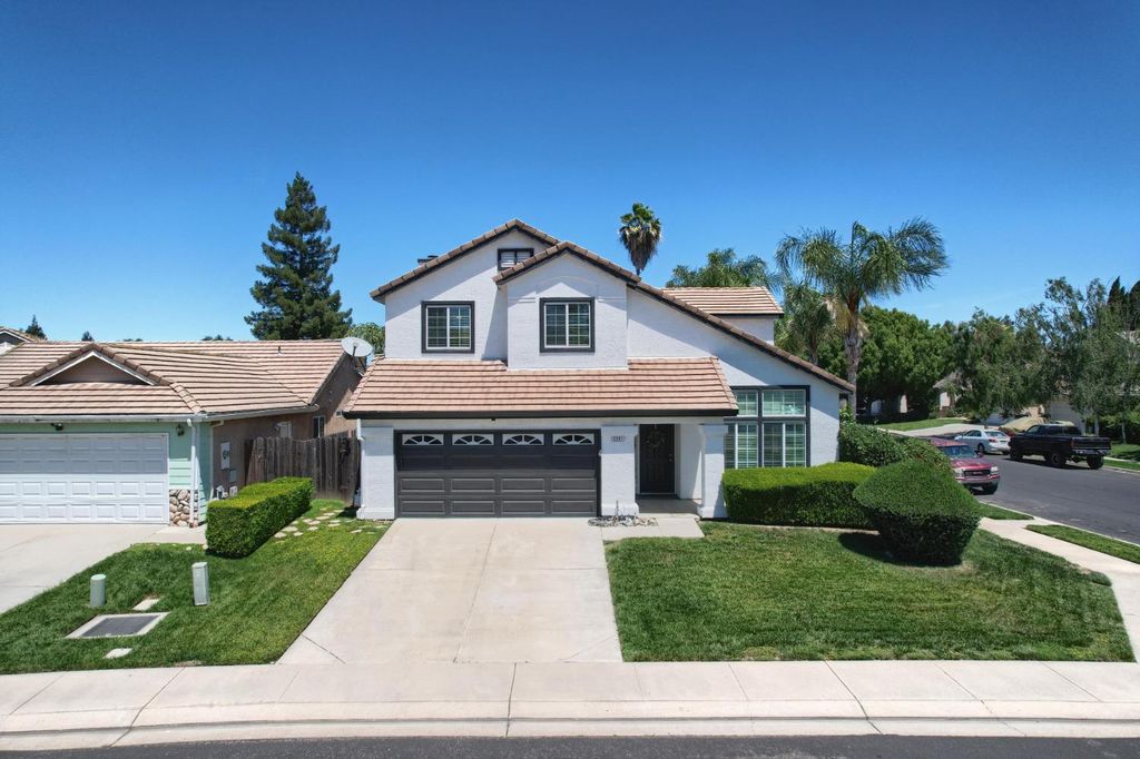 5201 Bora Ct, Salida, CA 95368