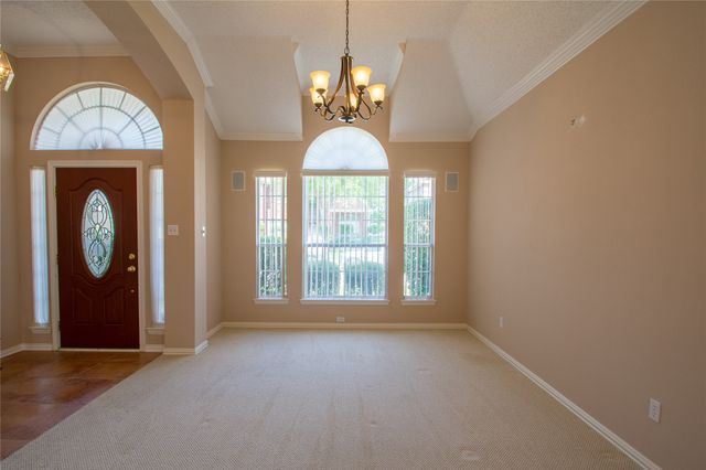 5809 Coldsworth Court, Arlington, TX 76018