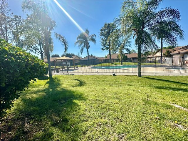 1354 Bushy Tail, San Jacinto, CA 92583