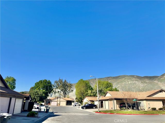 1354 Bushy Tail, San Jacinto, CA 92583