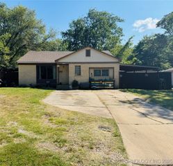 714 10th Avenue NW, Ardmore, OK 73401