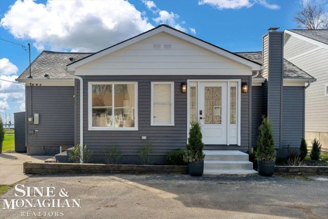 47050 Land Street, Chesterfield Twp, MI 48047