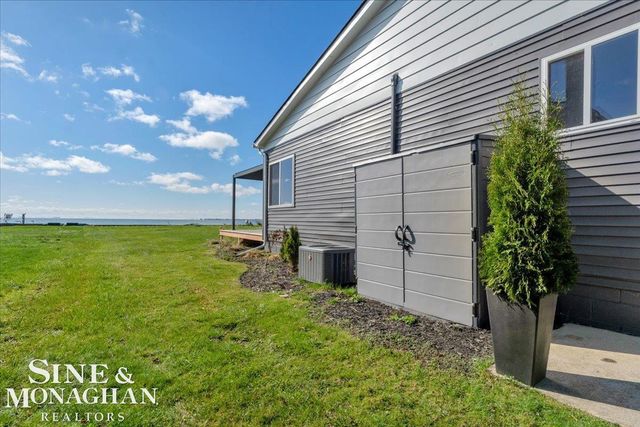 47050 Land Street, Chesterfield Twp, MI 48047