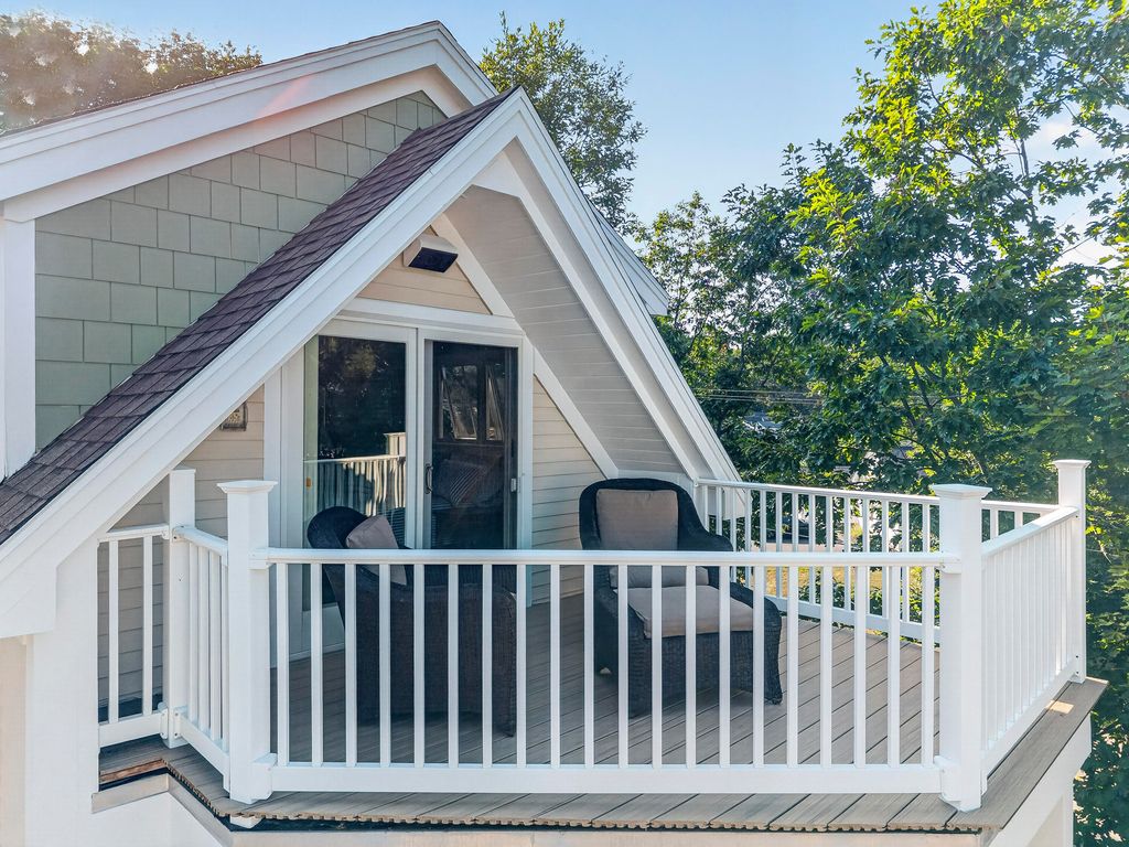 21 Beach Plum Lane, Ogunquit, ME 03907 — photo 4