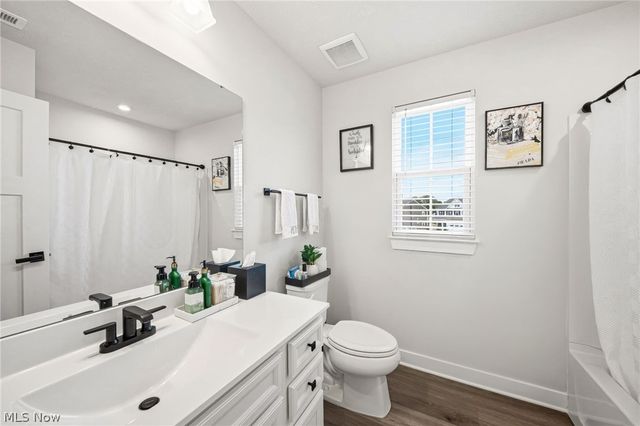 8082 Cora Court, North Ridgeville, OH 44039